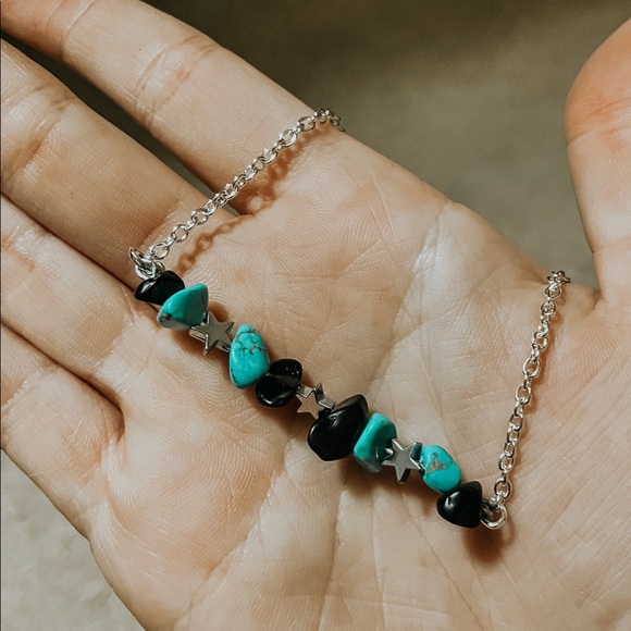 Turquoise Western Necklace - Picture 2 of 3